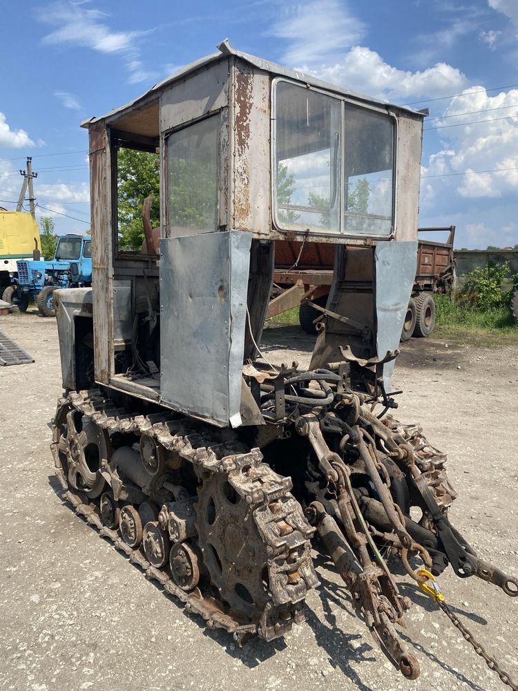 Розборка МТЗ-82, Т-70, Кабіна, двигун д-240, КПП, задній міст, ПВМ