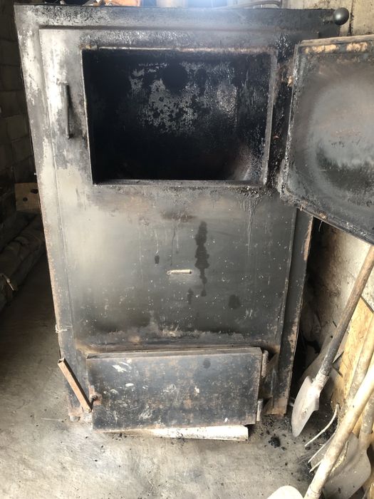 Продам твердопаливний котел