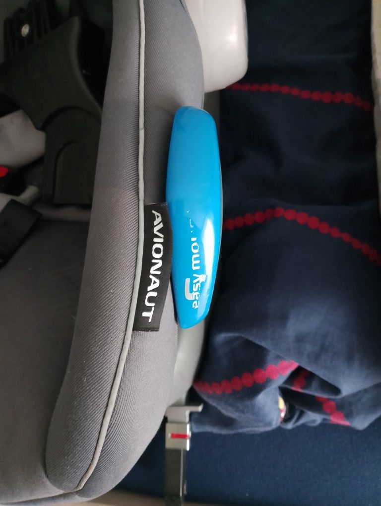 Avionaut easy move fotelik samochodowy z bazą ISOFIX adaptery do wózka