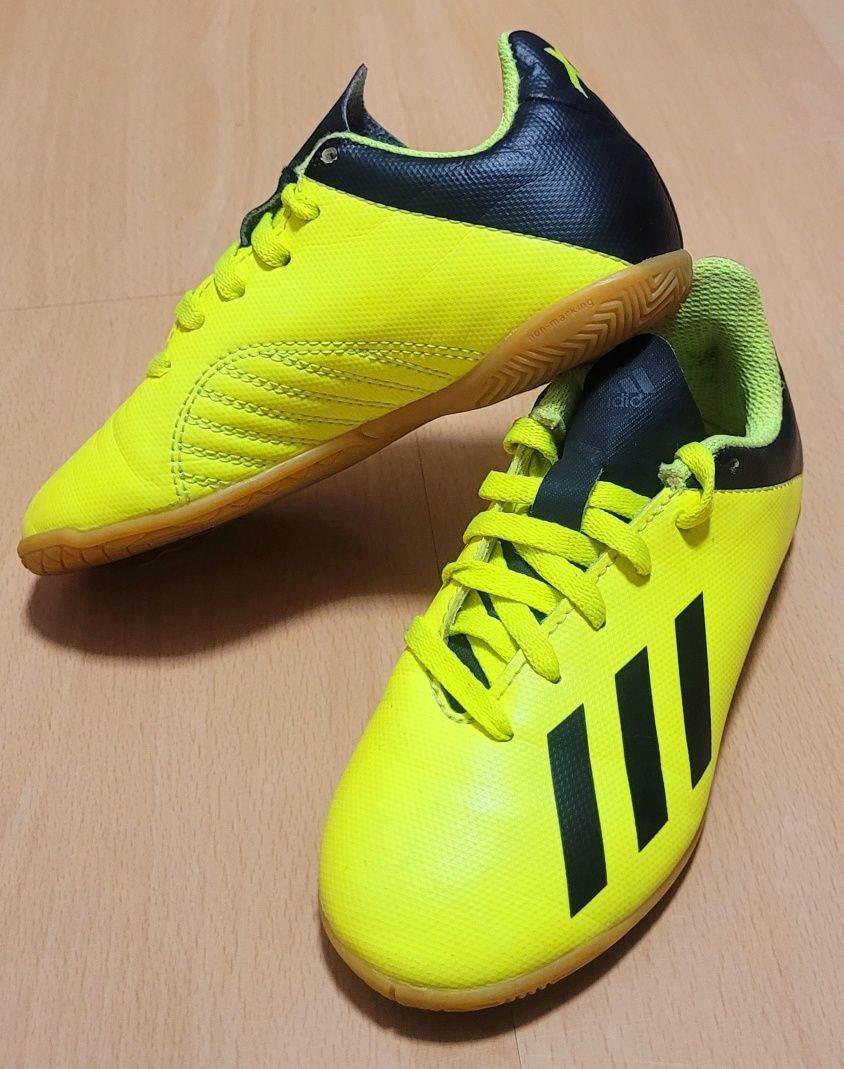 Buty piłkarskie, halówki Adidas X r. 28