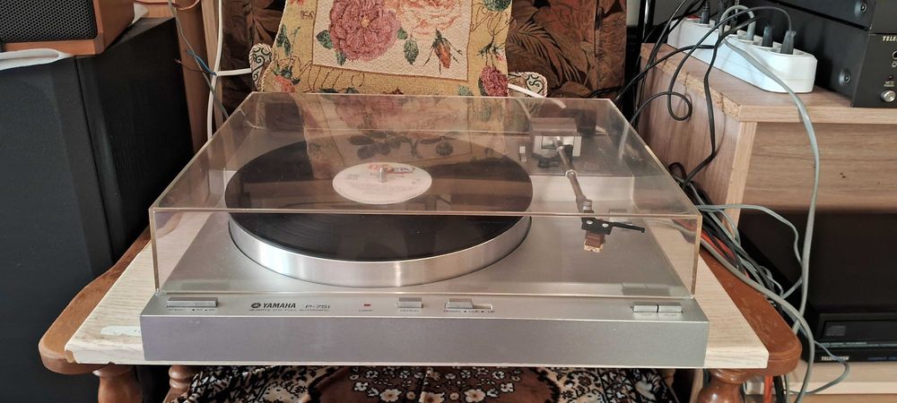 Yamaha P-751, програвач вінілових платівок