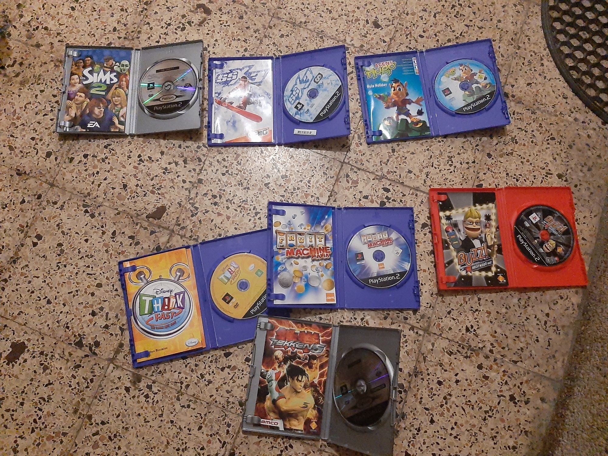 Vendo jogos playstation 2
