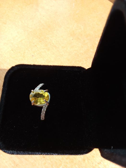 Anel em Prata 925 com Safira Certificada