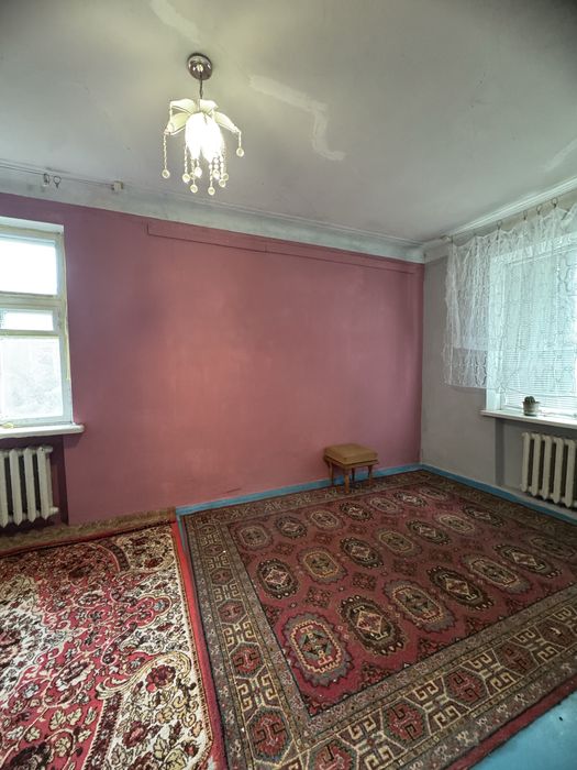 Продам Трехкомнатную квартиру на Югоке.