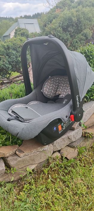 Дитяче автокріслo-переноска Lionelo