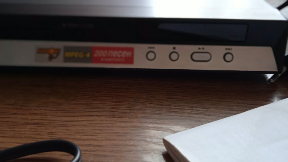 Програвач DVD з функцією караоке