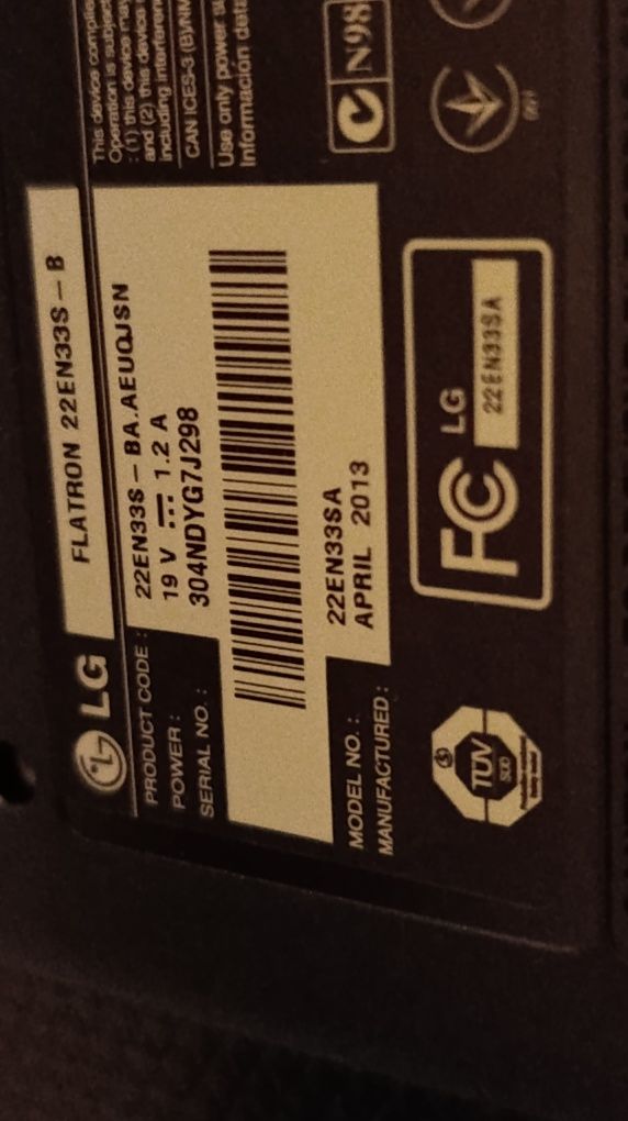 Monitor ASUS e LG