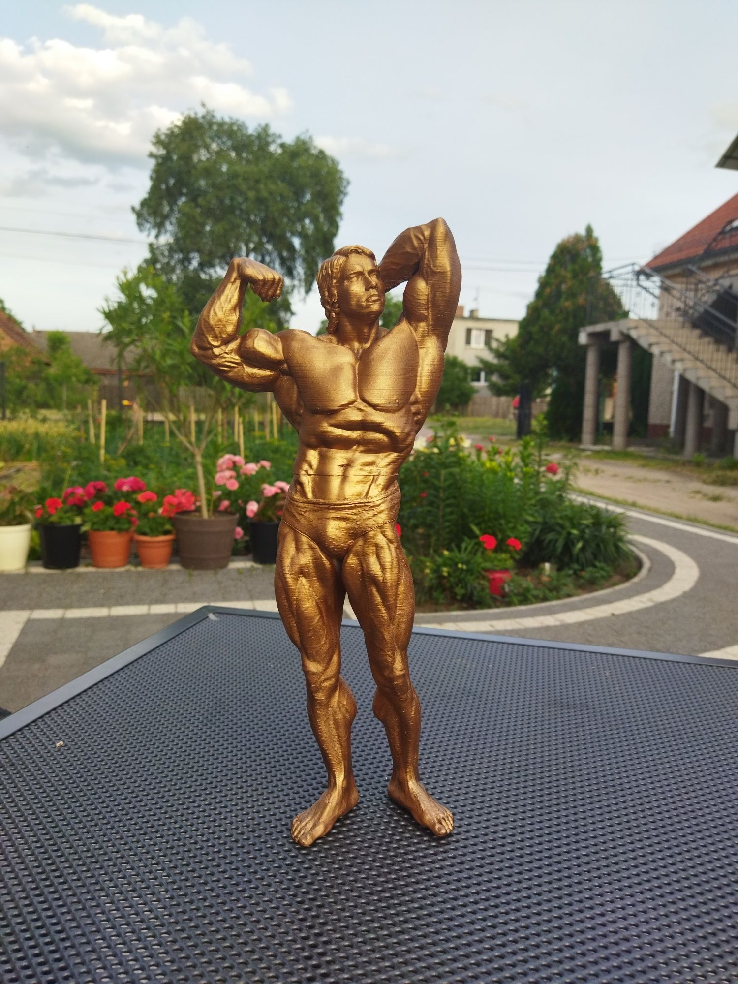 Arnold Schwarzenegger figura 37cm siłownia kulturystka ozdoba prezent