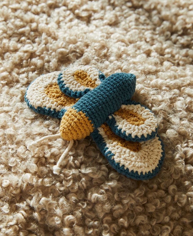 Brinquedo Croché Borboleta Zara Home NOVO