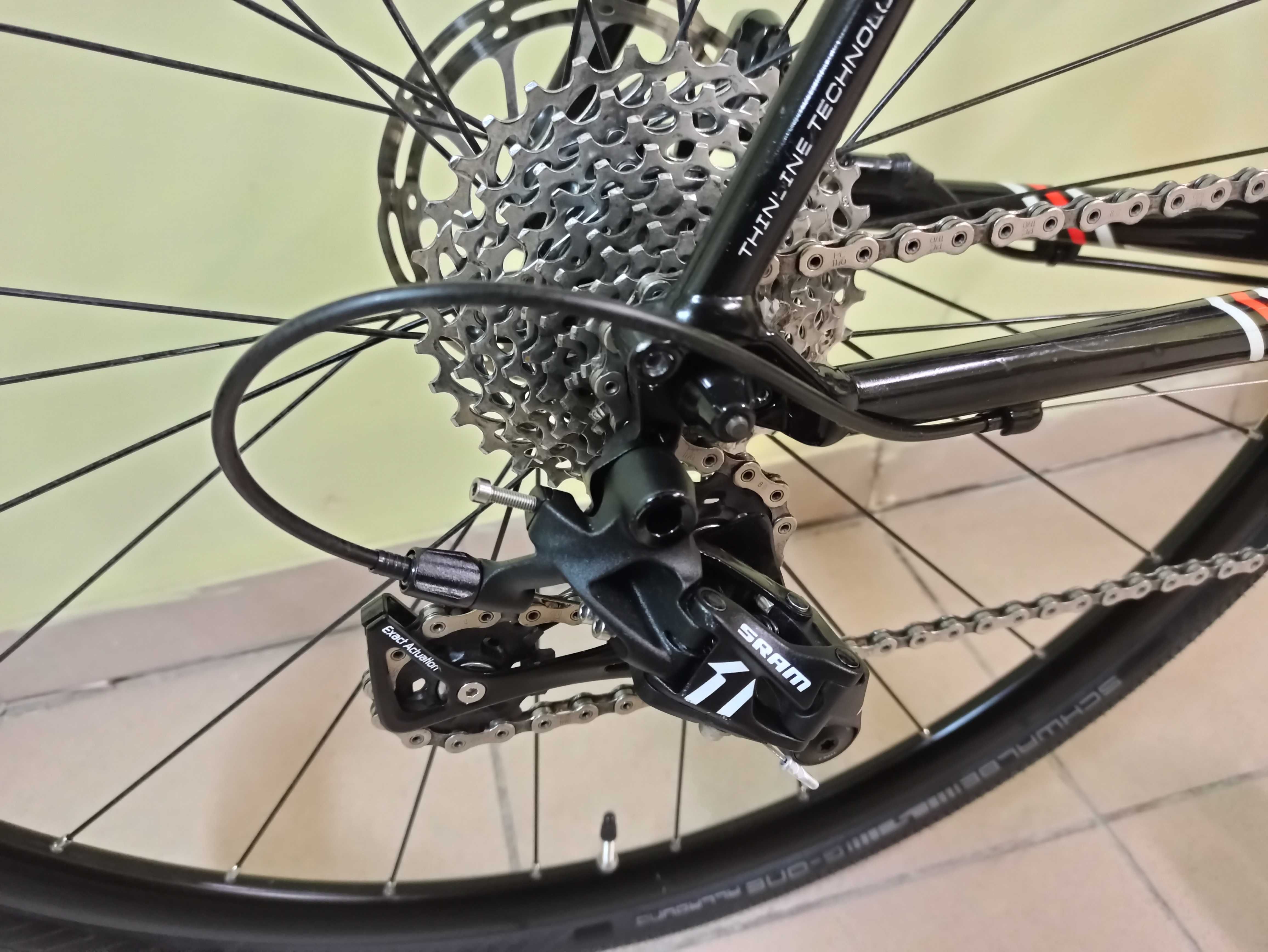 Rower przełajowy gravel Cannondale CaadX hydraulika Apex na 170-185 cm