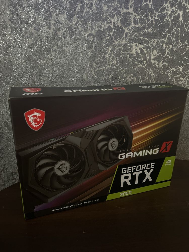 Коробка з RTX 3050 Gaming X