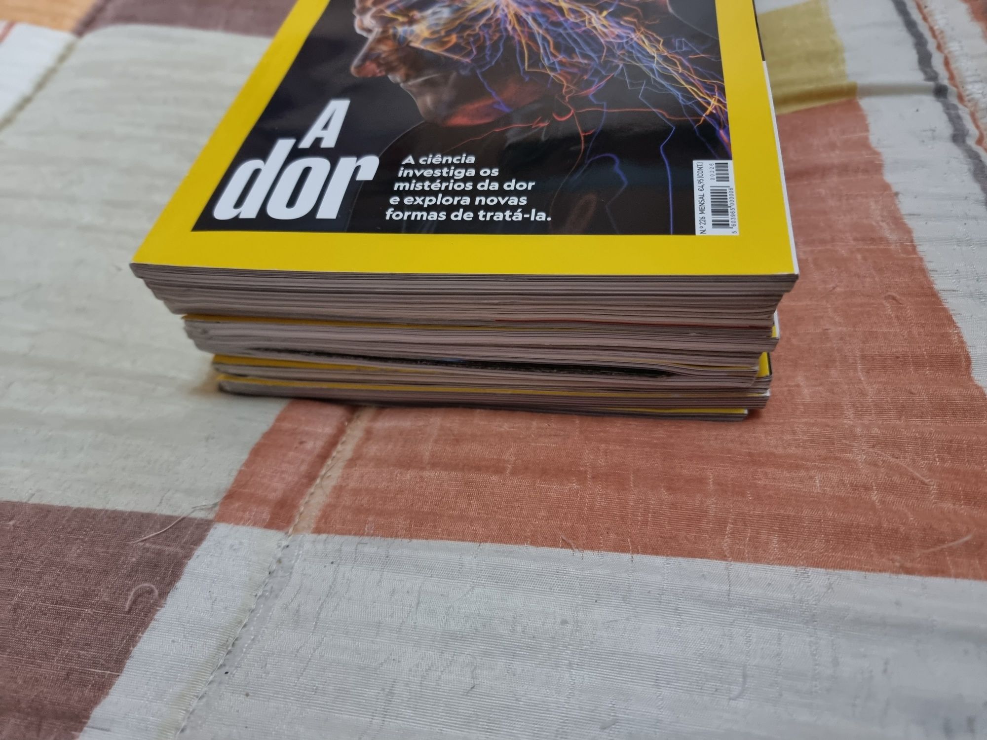 10 revistas National geographic 2021 (janeiro-agosto/outubro-novembro)