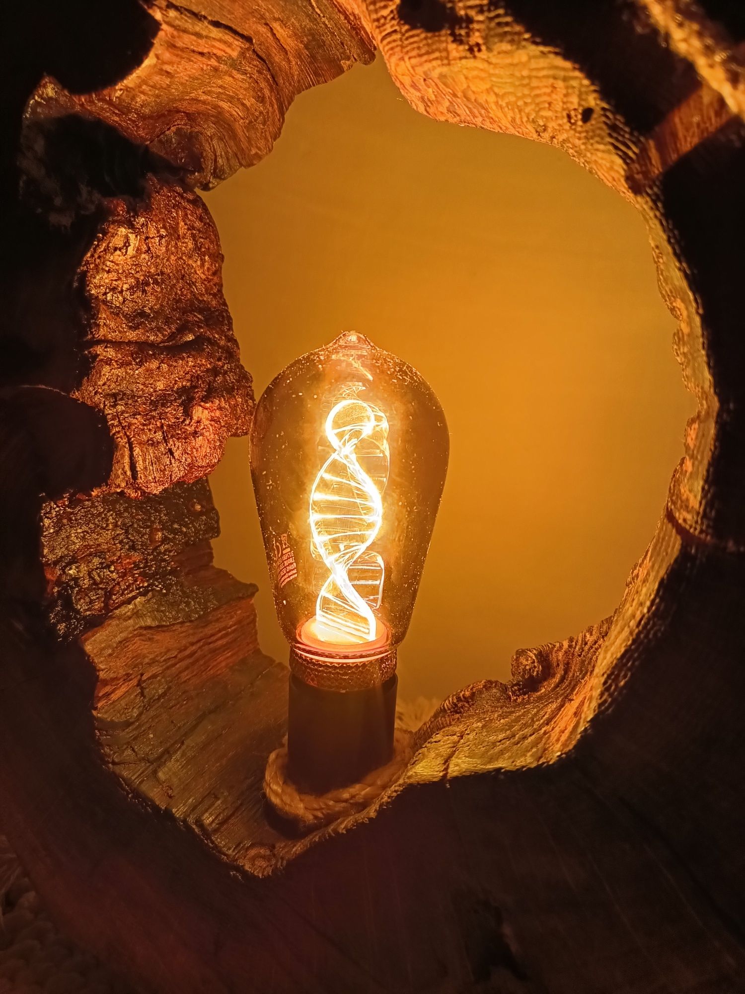 Lampa vintage dębowa