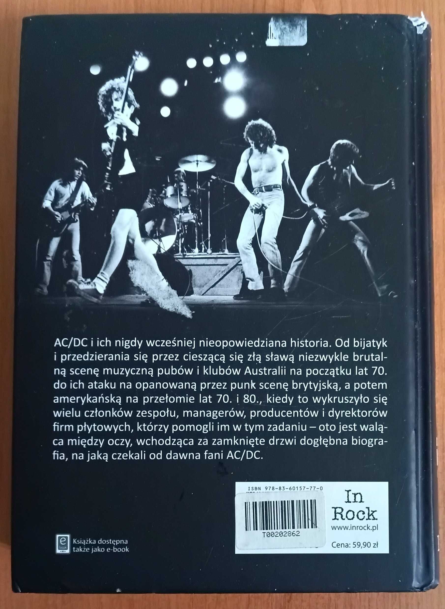 Mick Wall "AC/DC. Diabelski młyn"