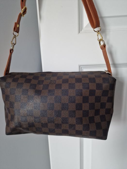 Torebka w kolorze brązowym