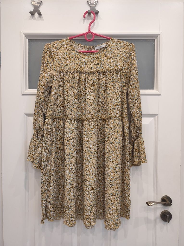 Elegancka sukienka Reserved r.158