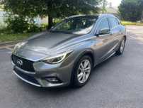 2017 Infiniti QX30 Luxury