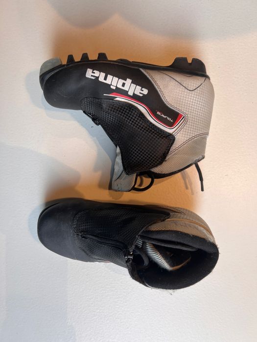 Buty do biegówek Alpina NNN Touring - dziecięce, wygodne 22 cm