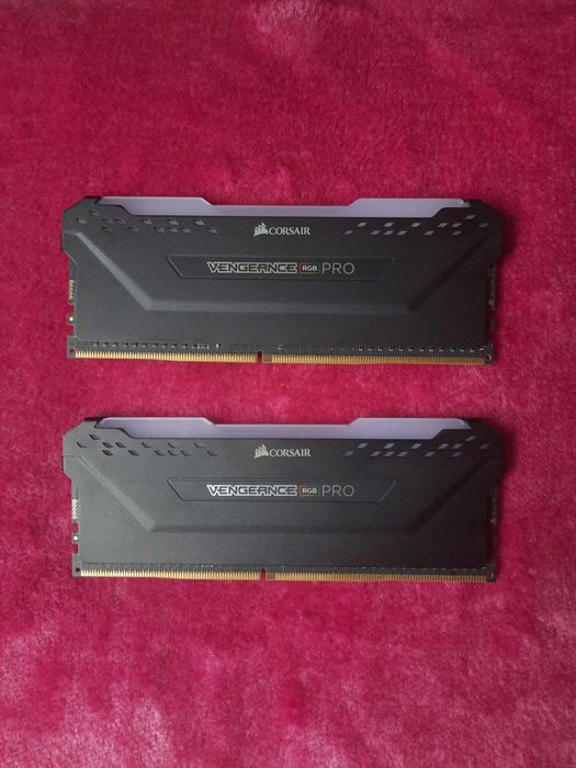 Corsair Vengeance RGB PRO 16GB (2 x 8GB) DDR4 DRAM 3600MHz C18