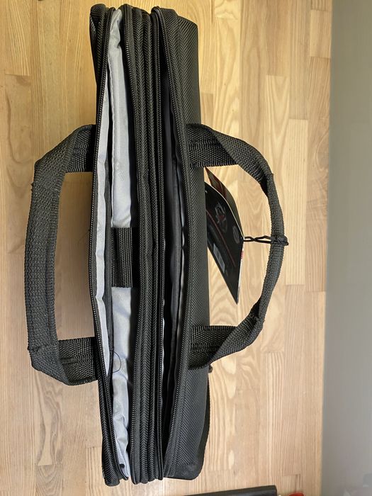 Nowa torba na laptop Wenger Legacy 17