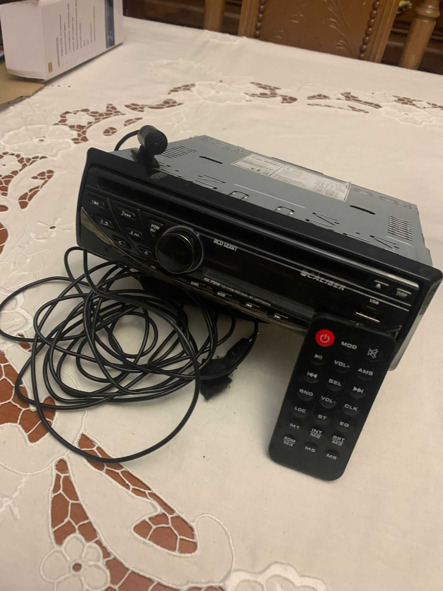 Rádio Carro Caliber RCD123BT