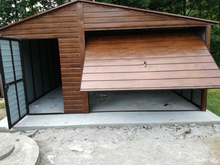 Garaż blaszany 6x5 plus 3m wiaty zabudowanej z tyłu. Profil ocynk