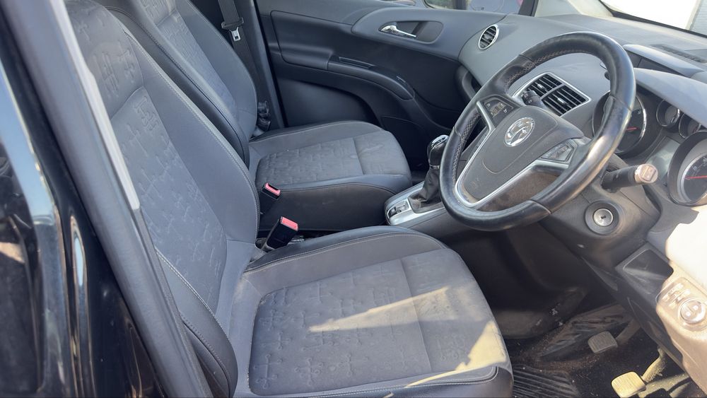 Opel Meriva silnik A14XER 1.4 Benzyna 2015r,Anglik