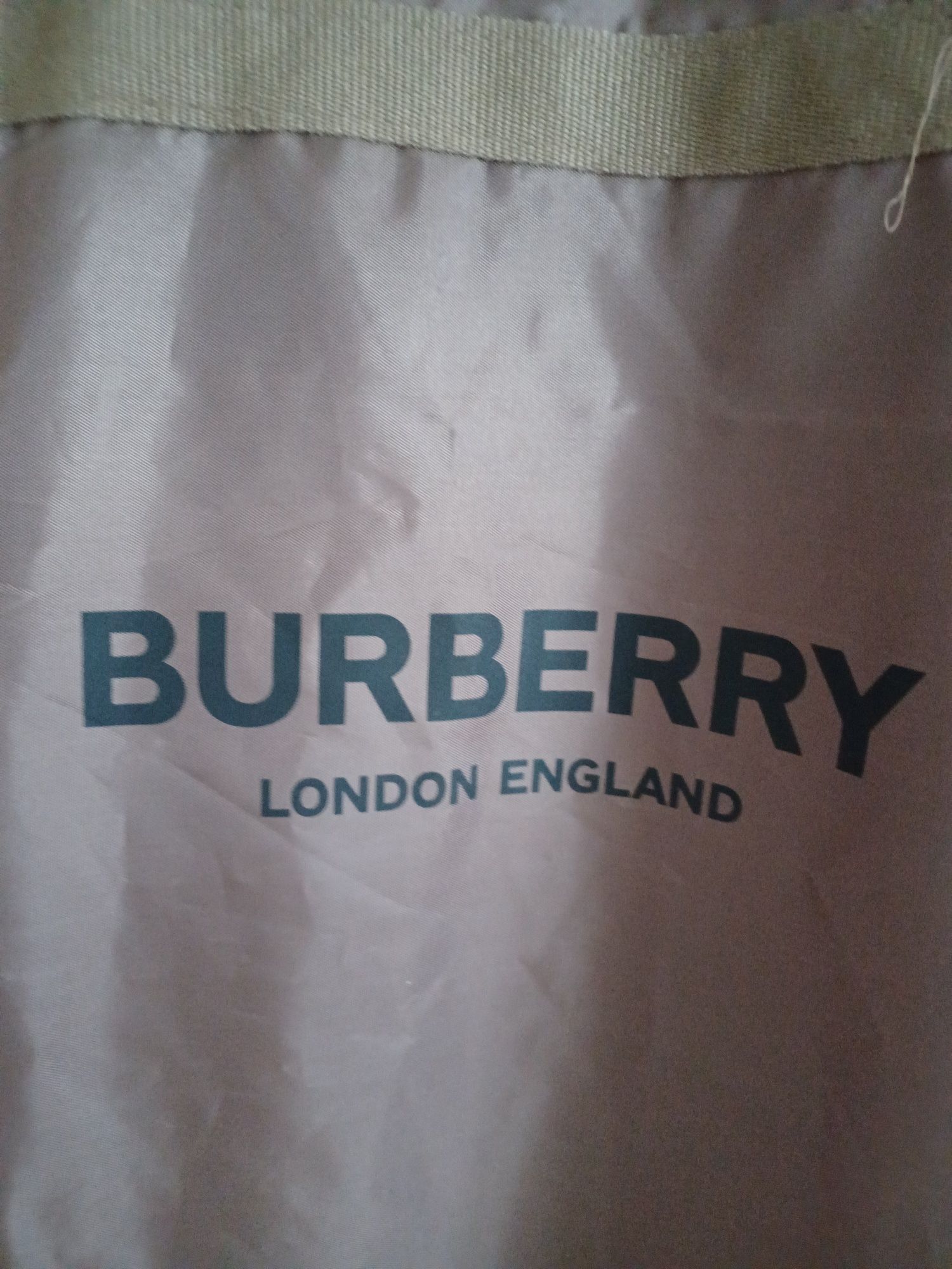 Burberry worek podróżny na garnitur płaszczyk koszule