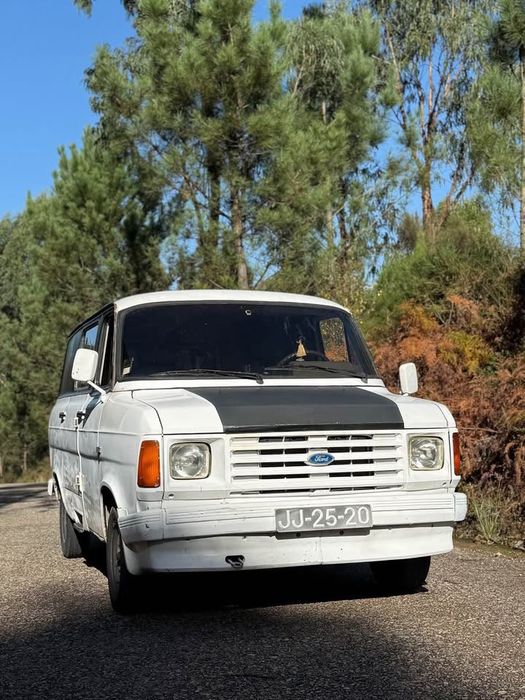 Ford Transit Clássica