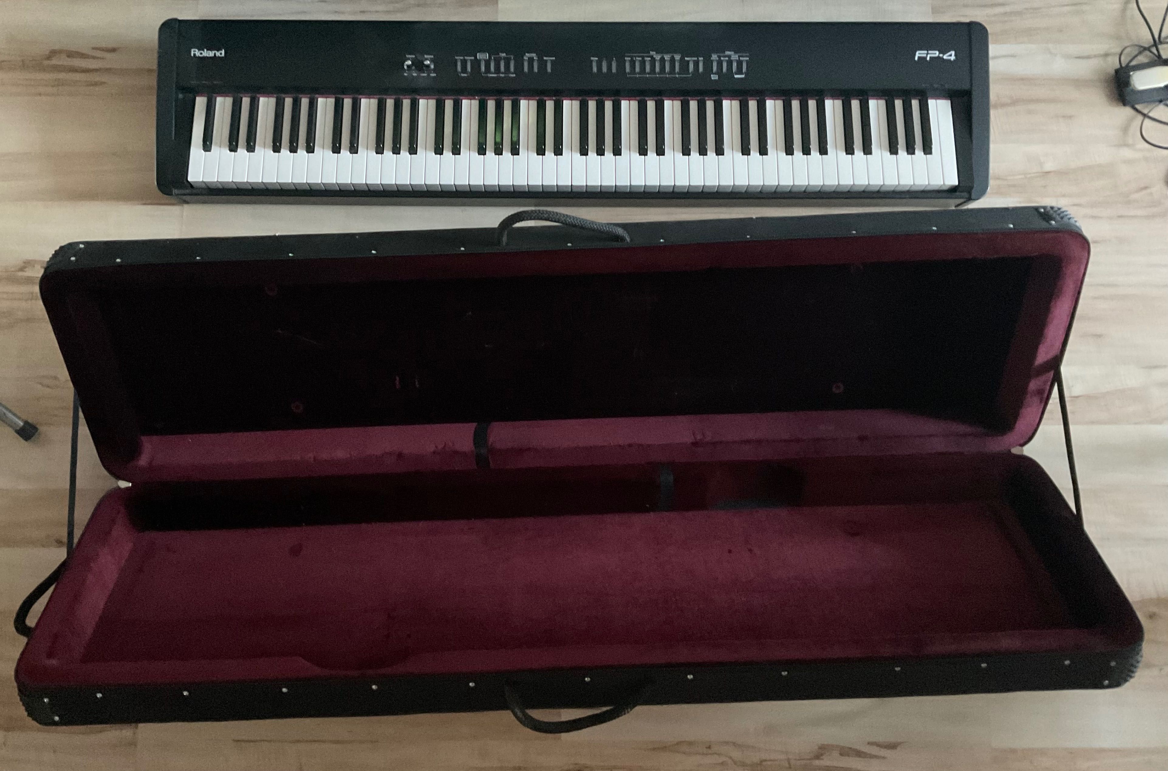 Roland FP-4 pianino cyfrowe czarne
