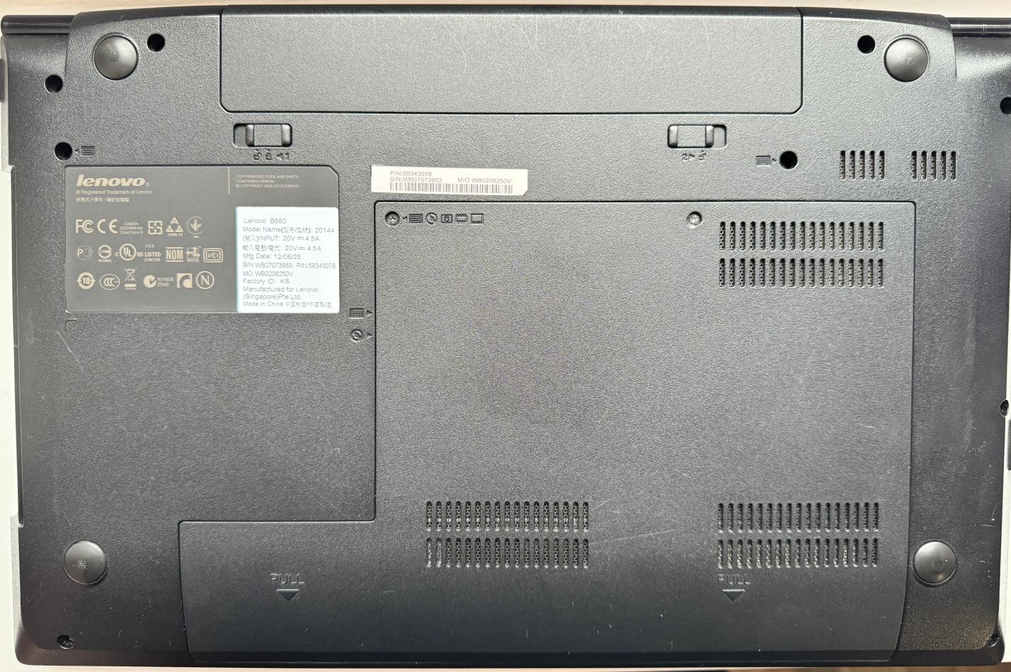 Ноутбук Lenovo B580