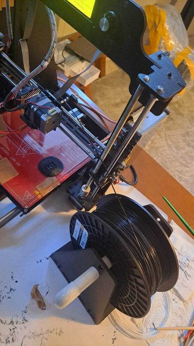 Impressora 3D a funcionar e calibrada