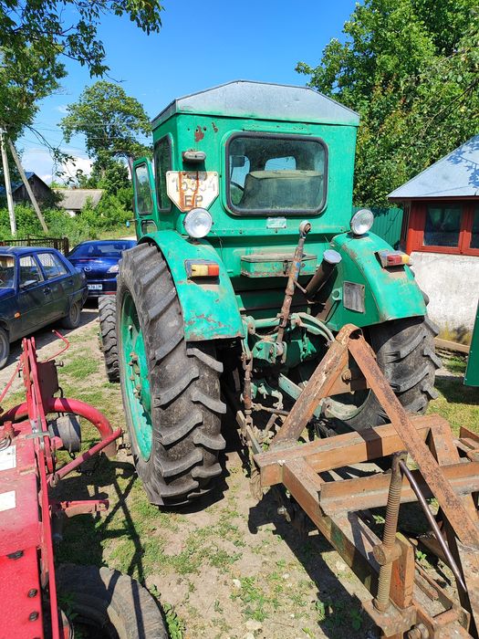 Трактор Т-40 в доброму стані