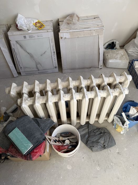 Продам чугунні батареї в хорошому стані