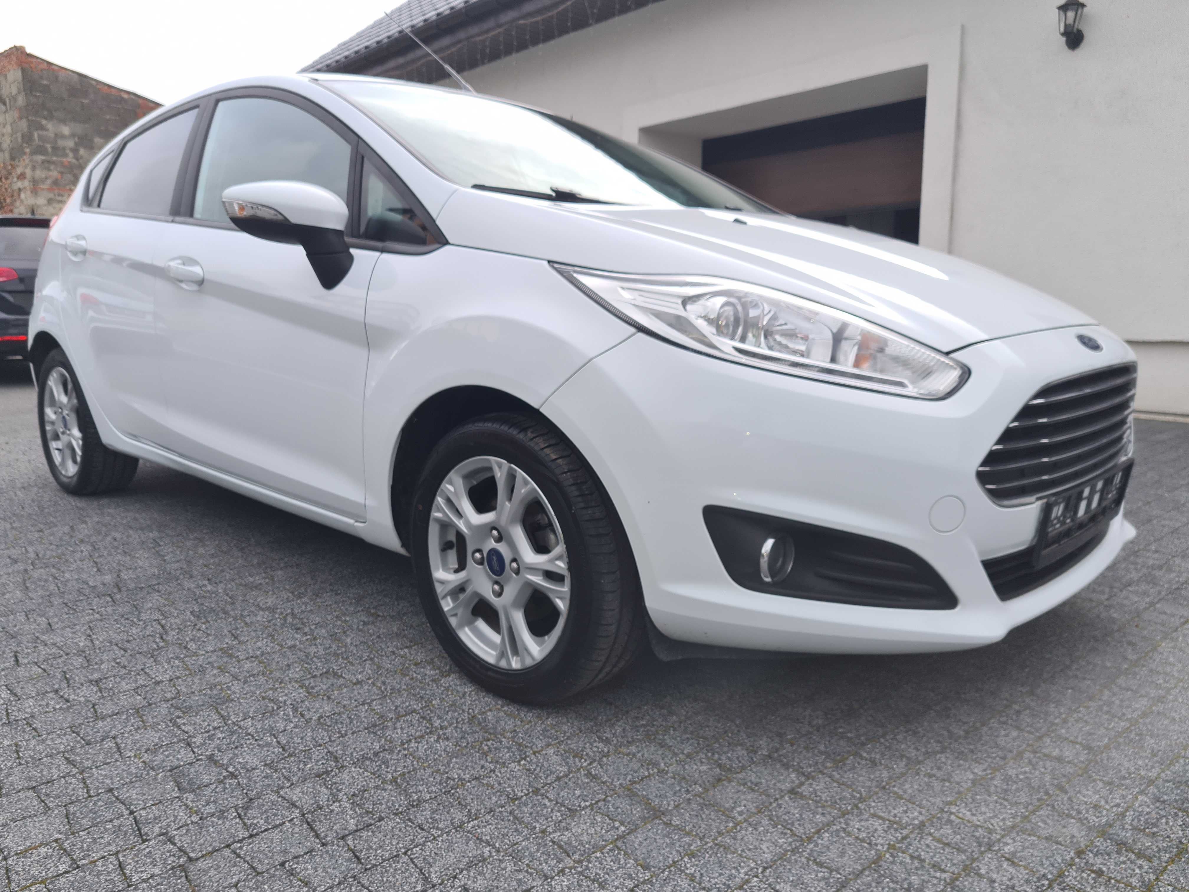 Ford Fiesta Mk7 lift Navigacja,po wymianie filtrów i oleju