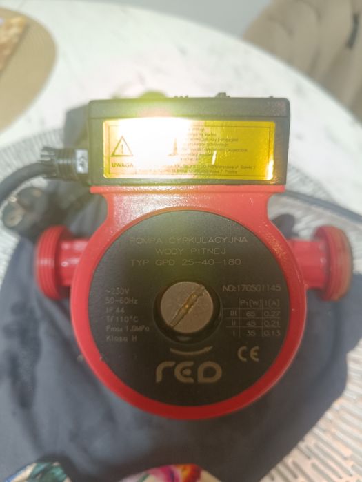 Pompa cyrkulacyjna wody pitnej i do pieca centralnego ogrzewania