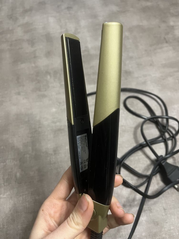 Набір фен і випрямляч Saturn ST-HC7325
