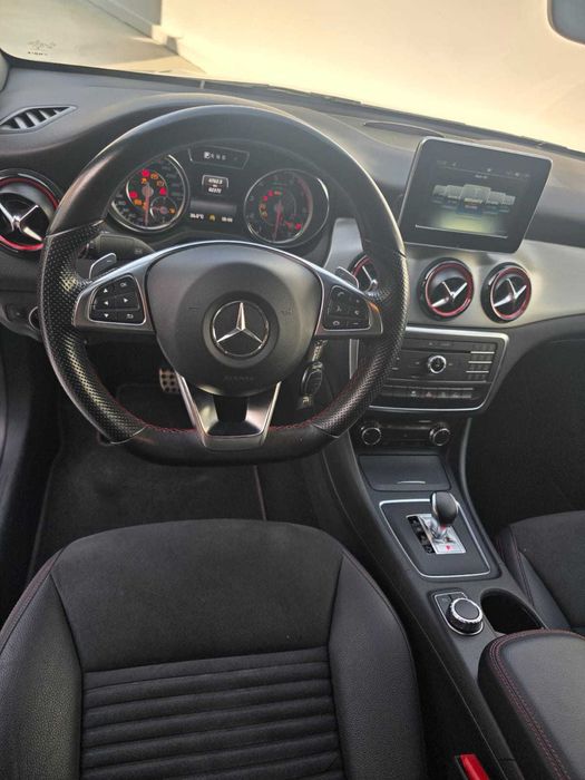 Mercedes-Benz CLA 45 AMG 4Matic