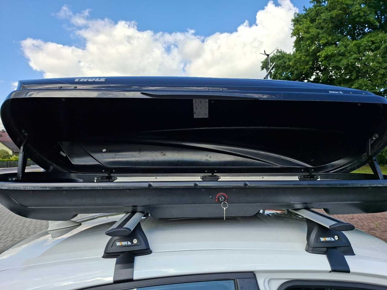 box dachowy Thule Motion XL