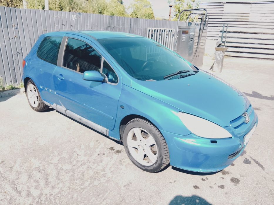 Продам машину на полном ходу