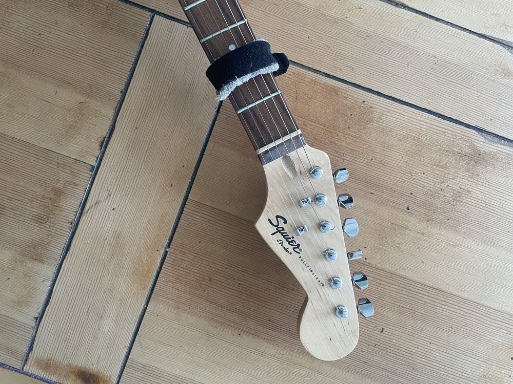 Gitara elektryczna Fender Squier Bullet