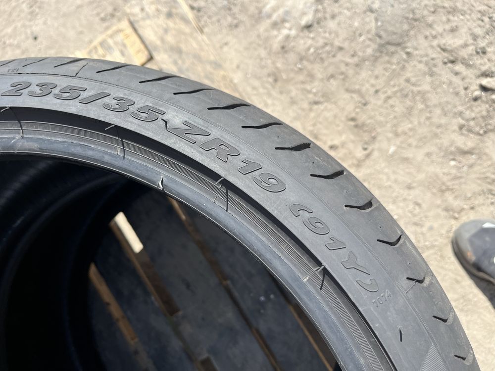 235/35 r19 Pirelli PZero Резина летняя