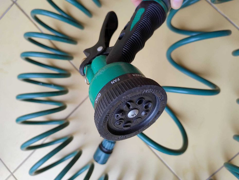 Kit Jardinagem (Cortador de relva, Roçadora, ancinho, e mais!)