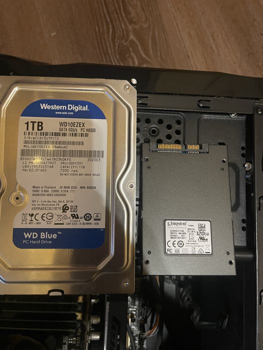 Игровой компьютер RX 560 4GB, 16GB ram, SSD+Hard