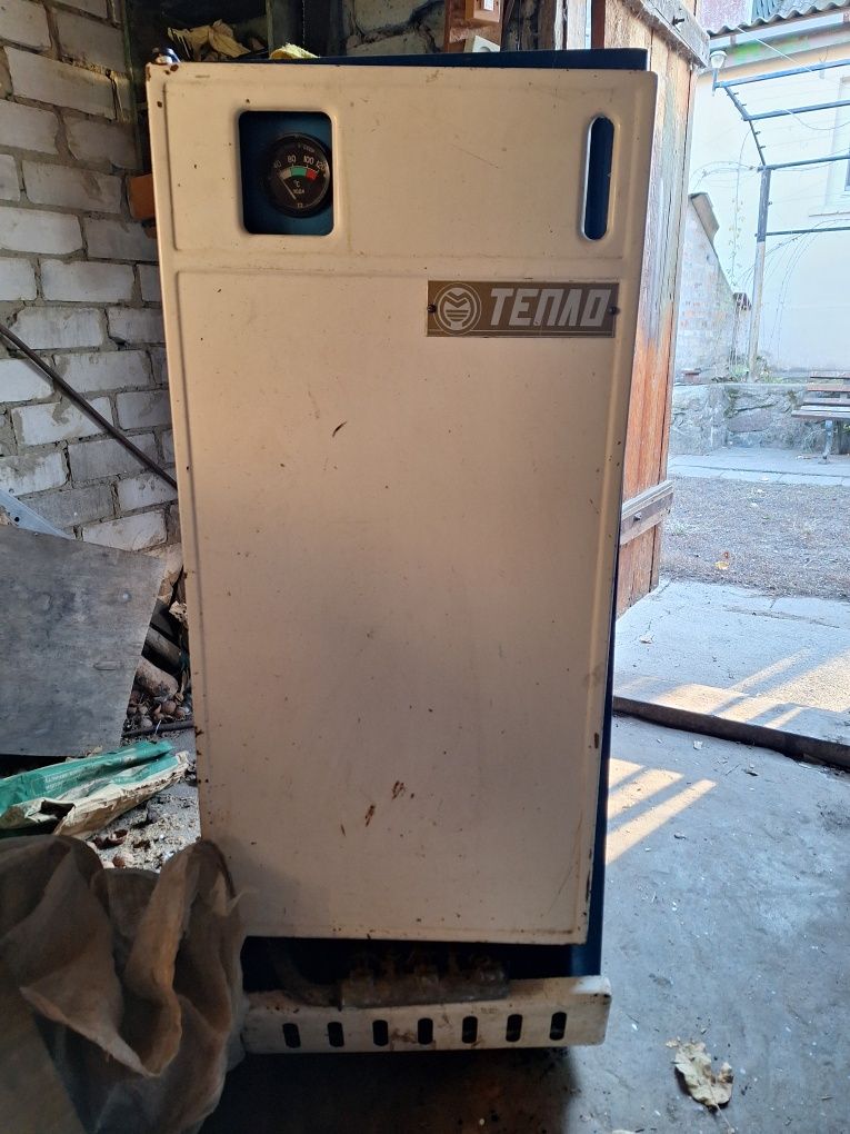 Продам котел ТЕПЛО