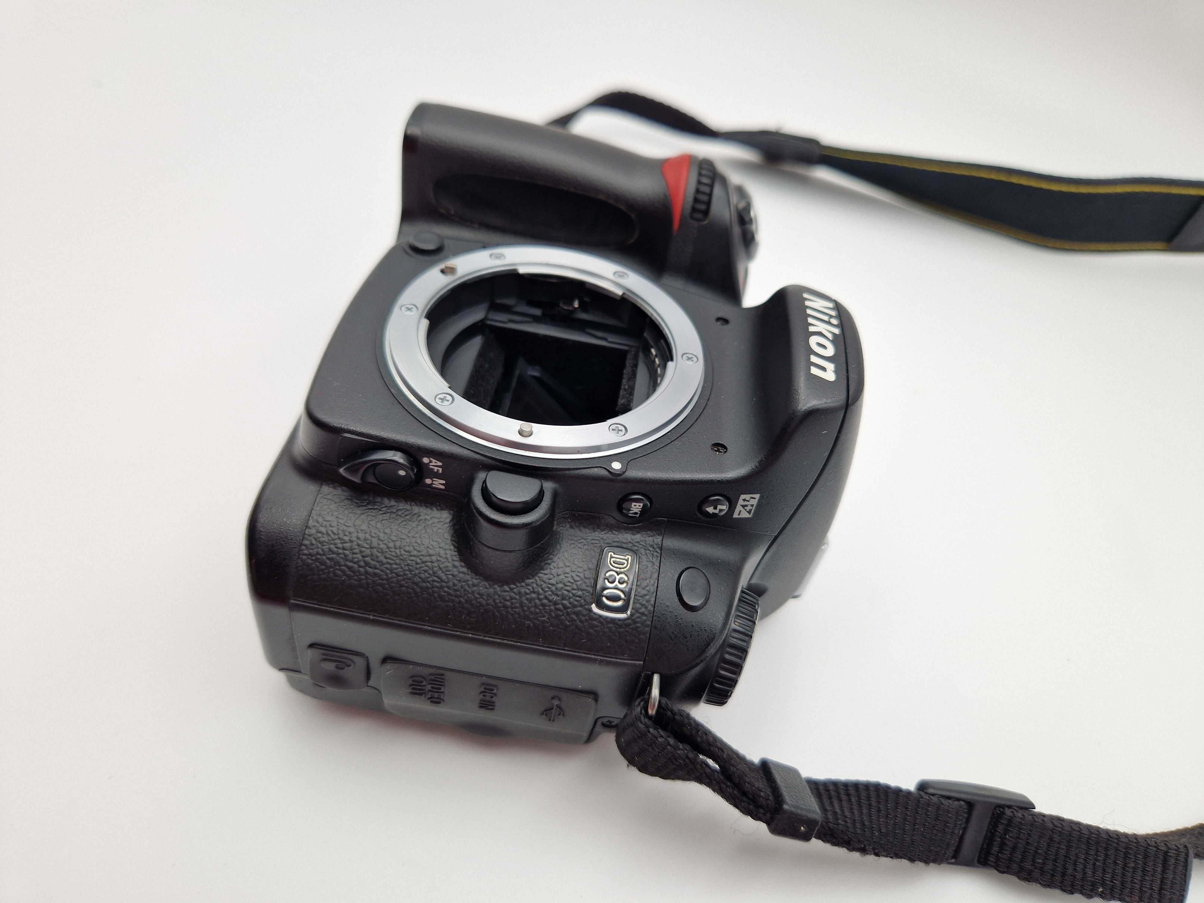 .Aparat Nikon D80 body - 4GB - tylko 23 tys. zdjęć