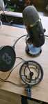 Mikrofon Blue Yeti X + kosz antywibracyjny + stojak stan idealny