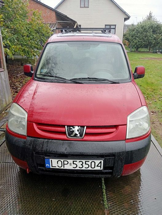 Samochód osobowy Peugeot Partner