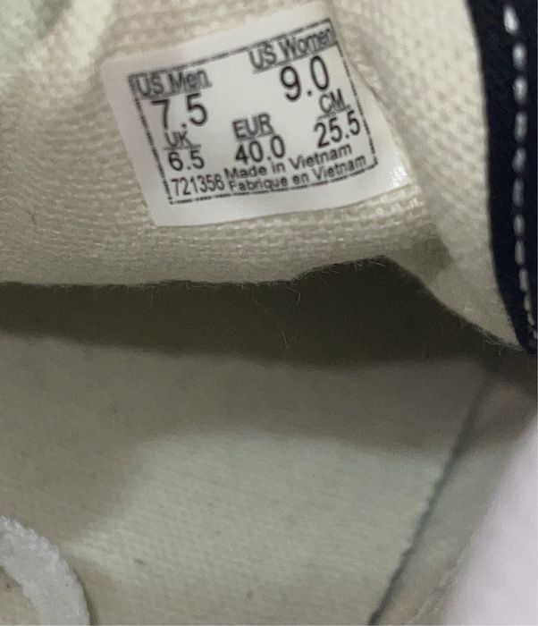 Vans Old Skool spider web