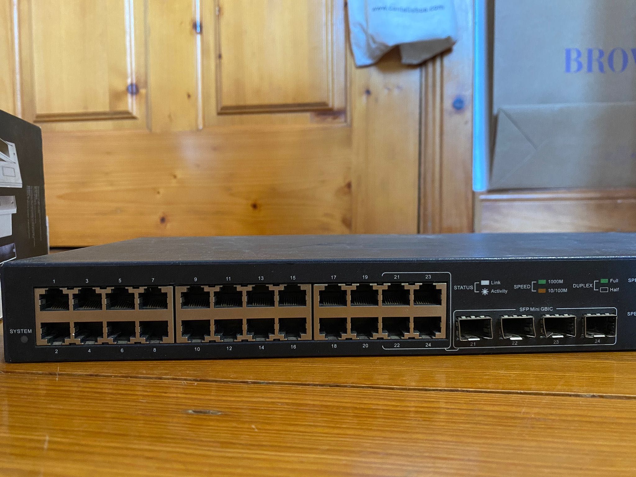 Gigabit smart plus switch